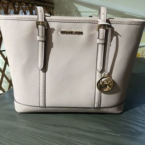 Pink Michael kors
